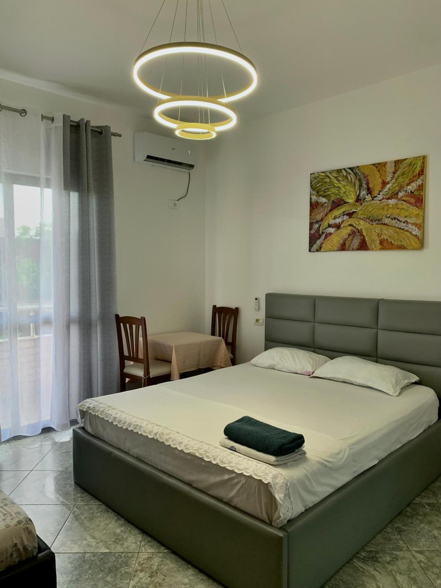 Serenade Beach Durrës Eksteriør billede