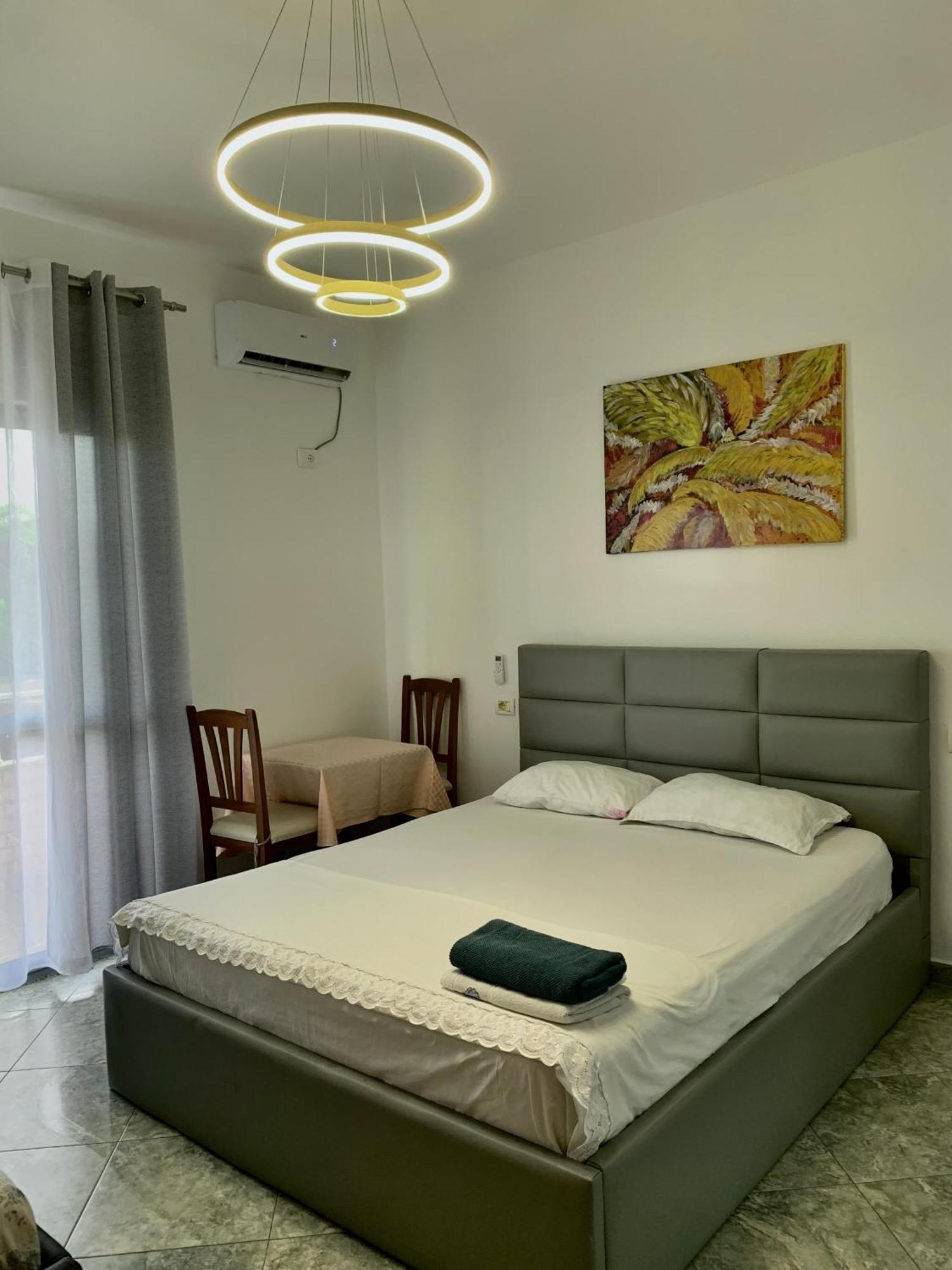 Serenade Beach Durrës Eksteriør billede