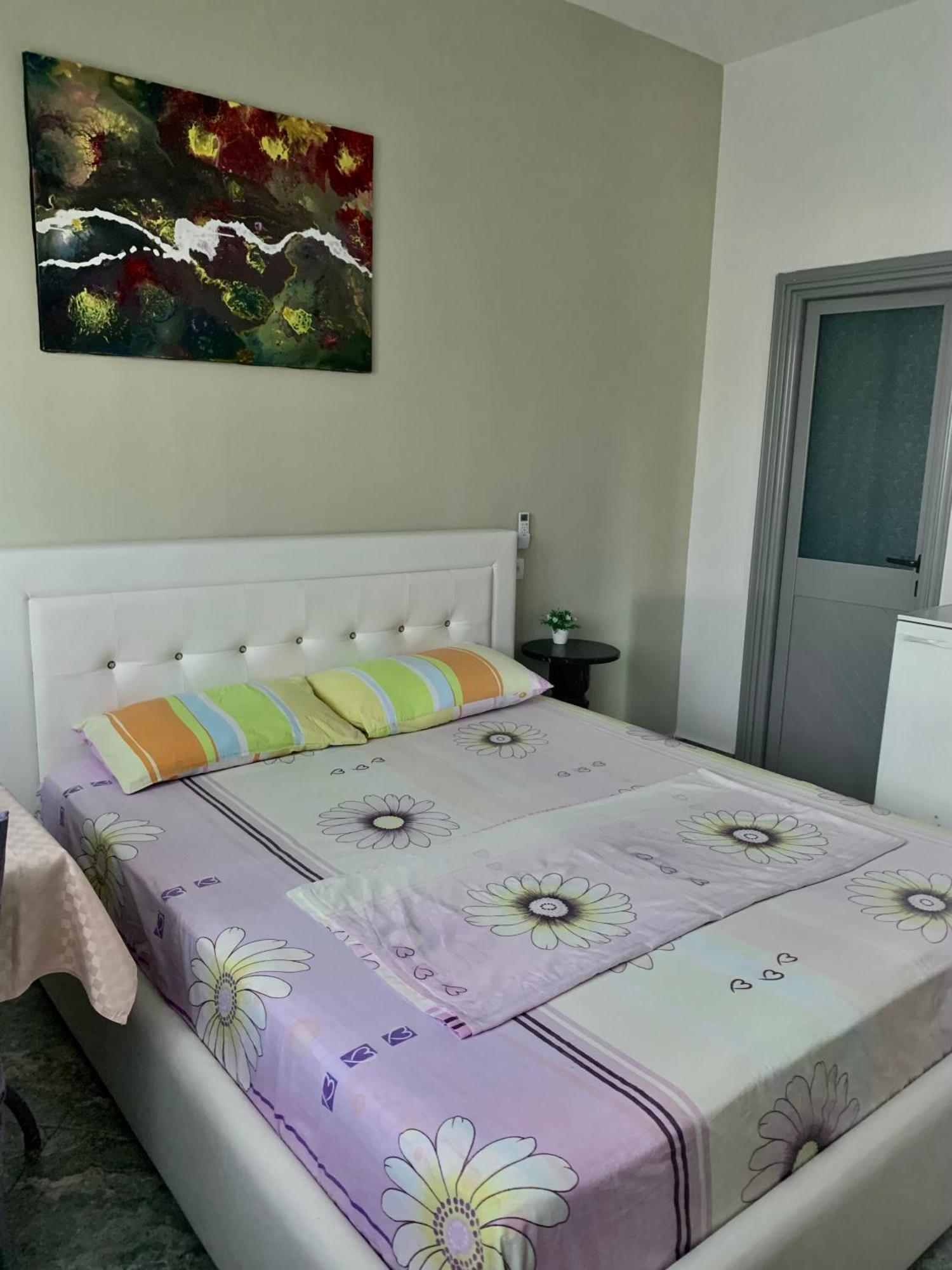Serenade Beach Durrës Eksteriør billede